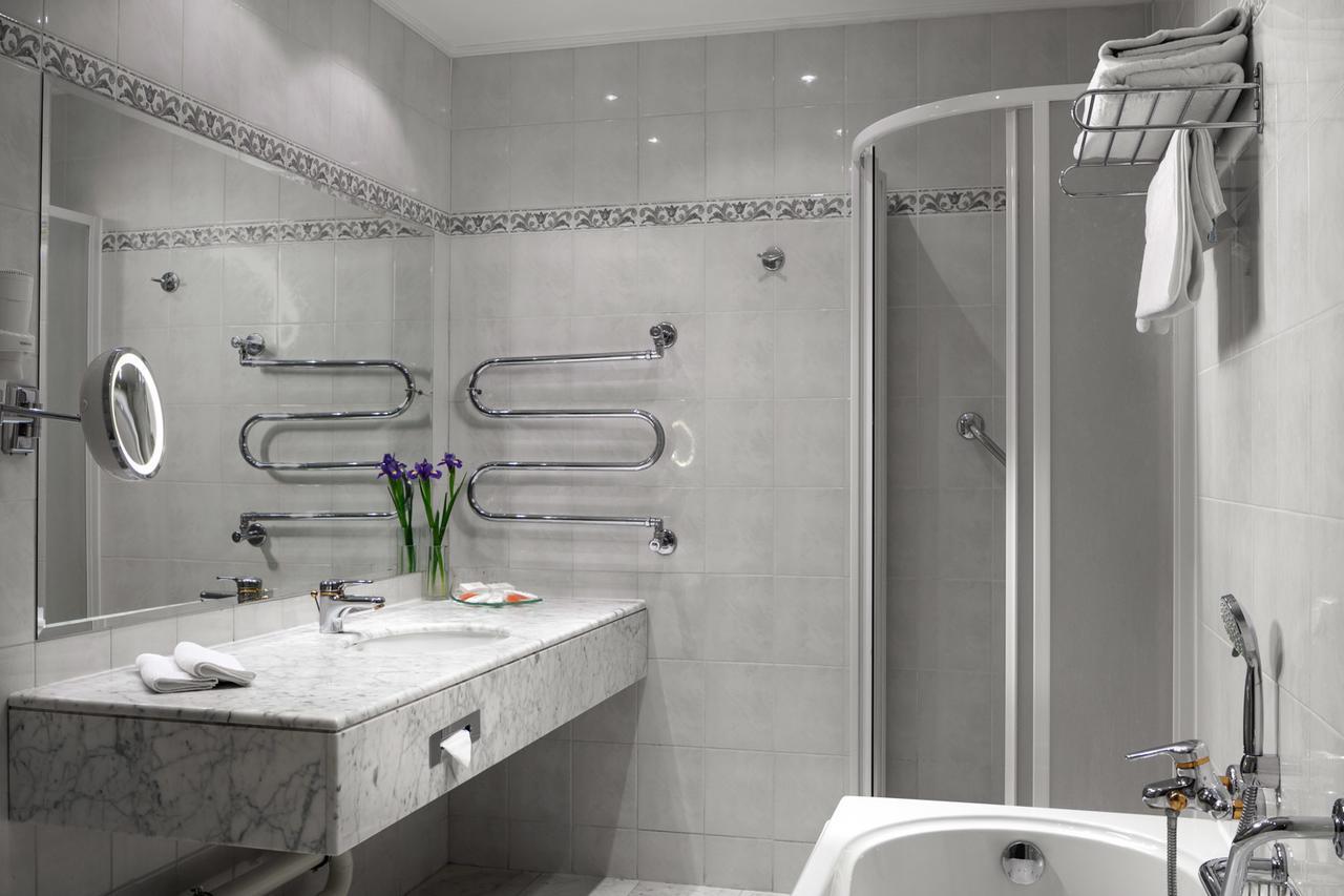 Twin Room,1274920213:JPEG